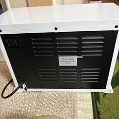 ミニ電気式暖炉ファンヒーターの画像