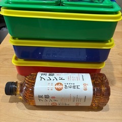 お弁当箱の画像