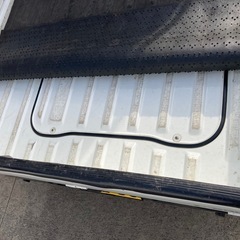 16年式ですがかなりのきれいさ良質な軽トラ！すぐ使えます！車検８年２月格安継続車検承ります！F5マニュアル！エアコン付き！ボディも内装もキレイです！の画像