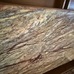 大理石 テーブルの画像