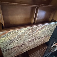 大理石 テーブルの画像