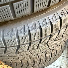 30プリウス純正ホイール20年製造スタッドレスの画像