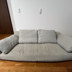 	【無料】unico(ウニコ) 3人掛け ソファ の画像