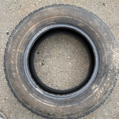 スタッドレスタイヤ　185/70R14 icefrontage  ２１年の画像