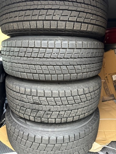 ダンロップ スタッドレスタイヤ 215/65R16 (Tuyo) 上諏訪のタイヤ