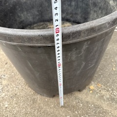 プラ製　特大　ポット　プランターの画像