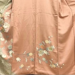 未使用　訪問着　正絹　袷　紅梅色に銀色系の画像
