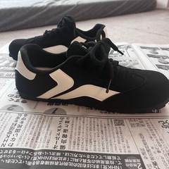 ブラック　靴　23.5㎝の画像