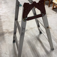 脚立　三段　折りたたみ　アルミ　はしごの画像