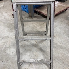 脚立　三段　折りたたみ　アルミ　はしごの画像