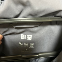 ユニクロ シームレスダウンジャケットの画像
