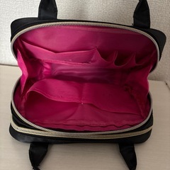 メイクポーチの画像