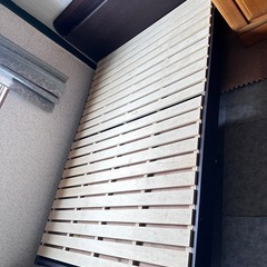 ダブルベッド　マットレスなしの画像