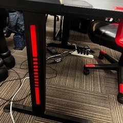 デスク チェア オフィス セットの画像