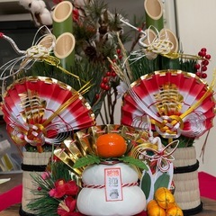 お正月飾りセット 門松 鏡餅 造花 赤い布の画像