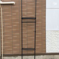 JM20573S)突っ張り棚 長さ：約190～254cm 幅：約55～cm  奥行き：約30cm 中古品【取りに来られる方限定】の画像