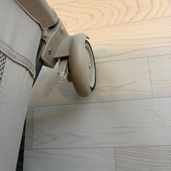 ベビーベッド オムツ交換台付きの画像