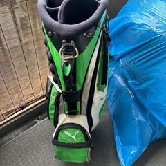 puma ゴルフバッグの画像