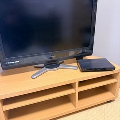 32型TV・テレビ台・DVD/Blu-rayプレイヤーの画像