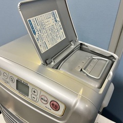 ■ダイニチ 石油ファンヒーター 9～12畳■ブルーヒーター FW-3216S 2017年製■石油ストーブ ライトシルバーの画像