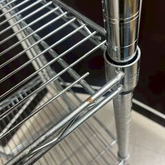 ルミナス キャスター付き 4段 メタルラックの画像