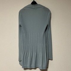 【無料】お取り引き中
カーディガンの画像