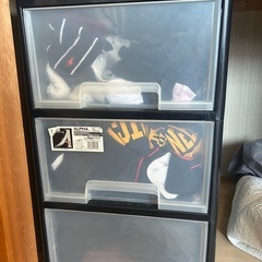 12/27まで！衣装ケース　2
セット　３段　の画像