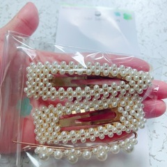 髪留めセットの画像