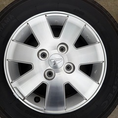 ダイハツ純正アルミホイール自動車パーツ
の画像