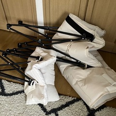 ニトリ　バタフライチェアの画像