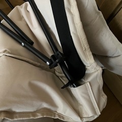 ニトリ　バタフライチェアの画像