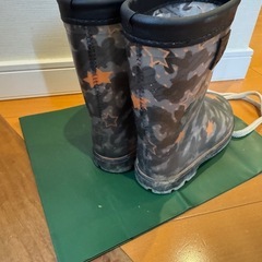 男の子　長靴　16.0センチの画像