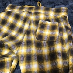 Lサイズ　UNIQLO チェック　黄色　パンツ　ニット　起毛の画像