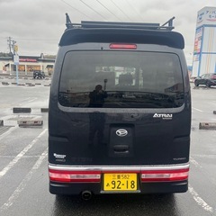 アトレワゴン4WDターボブラックエディション限定モデル車中泊仕様の画像