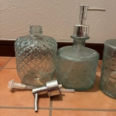 シャンプーやソープ入れ
の画像