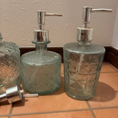 シャンプーやソープ入れ
の画像