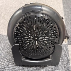 【未使用に近い】足元や脱衣所に！コンパクト 温風ヒーター（900W）の画像