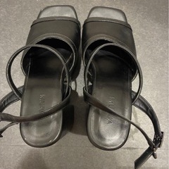 レディース ヒール 黒 サイズ22.5の画像