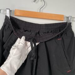 deuxding deuxding パンツ ポリエステル ブラック レディース XS M【古着】【中古】の画像