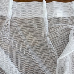 新品未使用　レースカーテン（ミラーレース）　100㎝×135㎝　4枚セットの画像