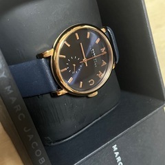 マークバイマークジェイコブス腕時計の画像