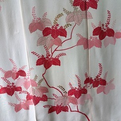 着物素材リメイク暖簾、花柄模様、横〜112–丈〜106!
の画像