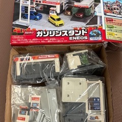 トミカ・プラレールまとめ売りの画像