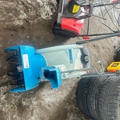 除雪機ジャンク2台の画像