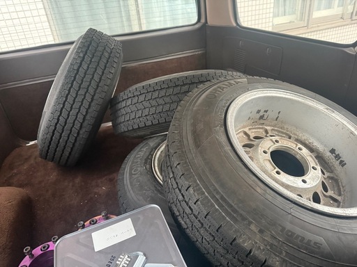 ヨコハマスタッドレス195.80R15