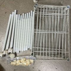 キャスター付き 4段 メタルラック ホワイトの画像