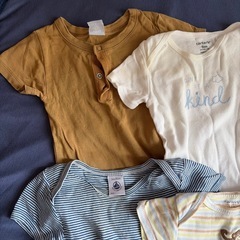 ベビーロンパースの画像