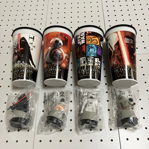 STAR WARSジュースホルダー、フィギュアセット！現状品、