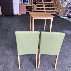 ダイニングテーブルセットの画像