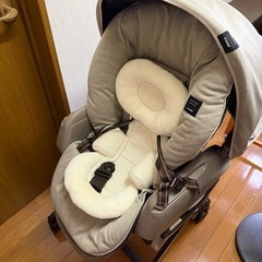 コンビ Combi ネムリラ手動ハイローチェア ハイ&ロースウィングラックの画像